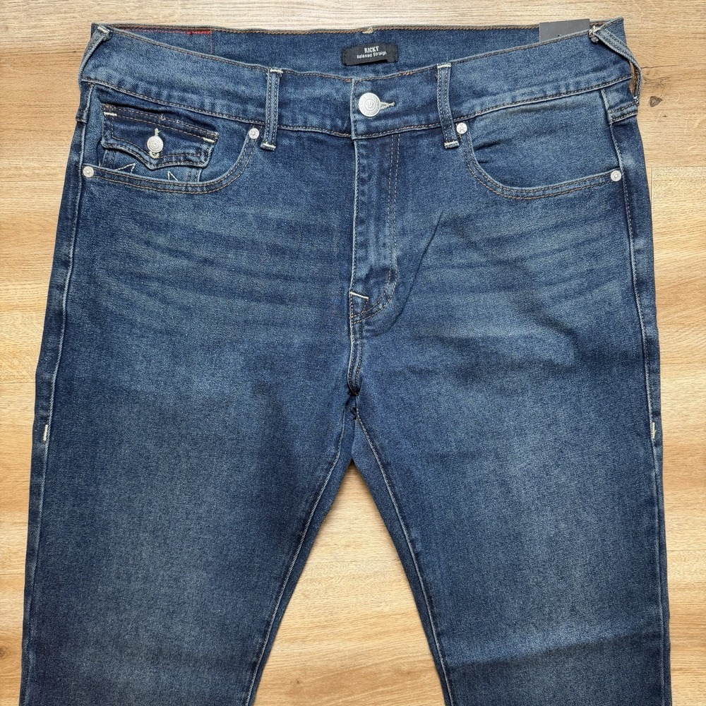 True Religion Jeans Men 36x34 Ricky Relaxed Straight Stretch Flap T Pockets NEW - Picture 4 of 13